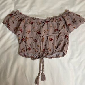 American Eagle off the shoulder shirt